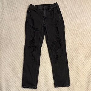 American Eagle Outfitters Black Ripped Boyfriend Jeans Size 00 regular
